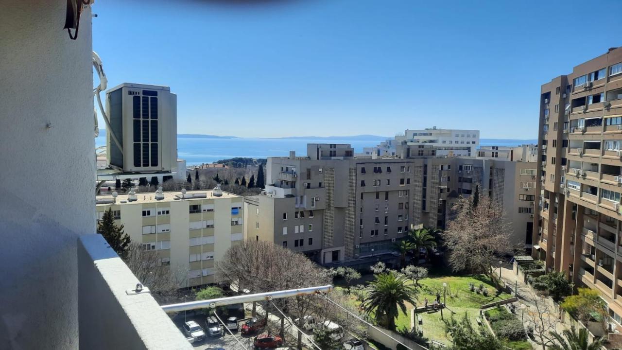 Virna Apartment Split Bagian luar foto